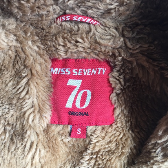 Vintage Jean Jacket - Picture 3 of 7